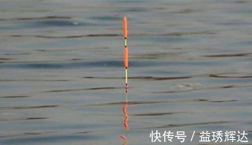 翘嘴|如何钓到米级大翘嘴?带漂筏钓就很容易,钓组可以这样搭配!