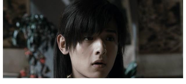 楊佑寧|編劇曬劇本回應(yīng)新《天龍八部》爭(zhēng)議，稱(chēng)段譽(yù)尿褲子是現(xiàn)場(chǎng)發(fā)揮