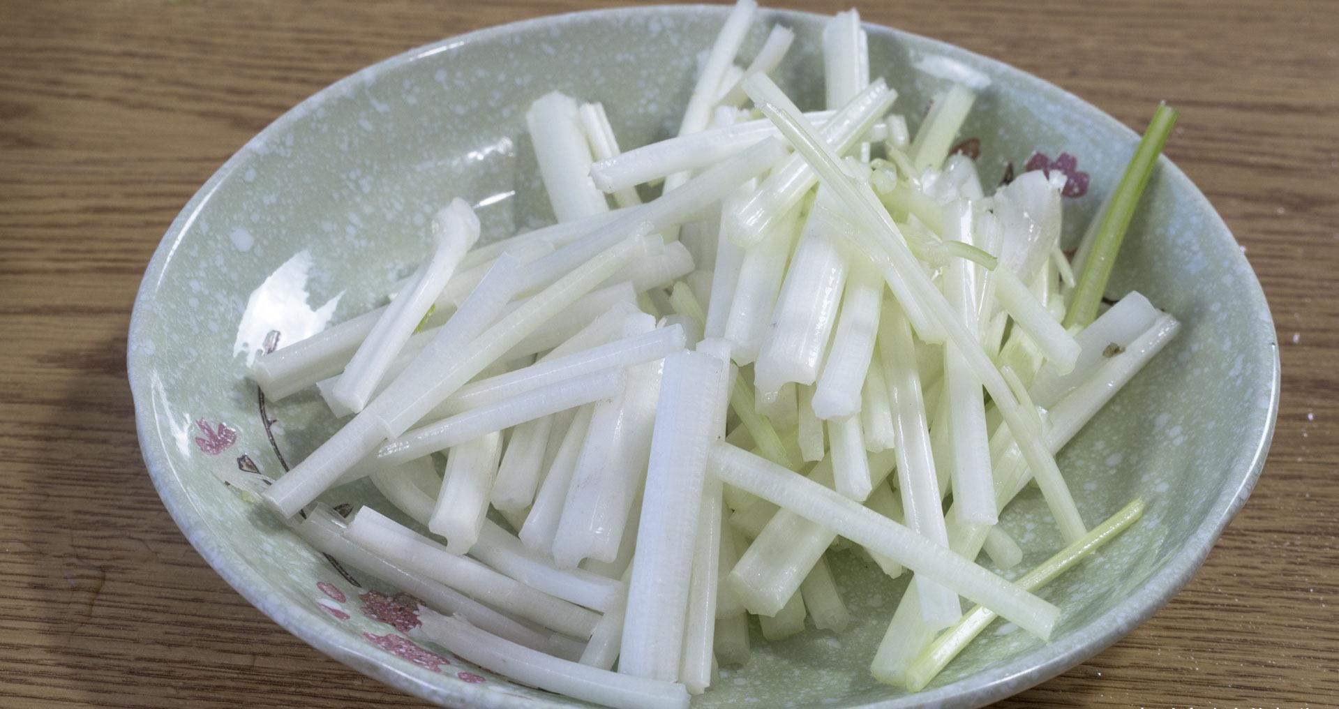 排骨|1家4口的晚餐，荤素搭配，有鱼有肉，比在外面吃的好，还实惠