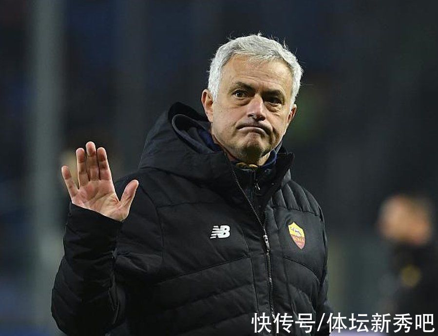 朱塞佩|罗马一人为穆帅拼命！小腿被压弯也不下场，他一球没进，却造3球