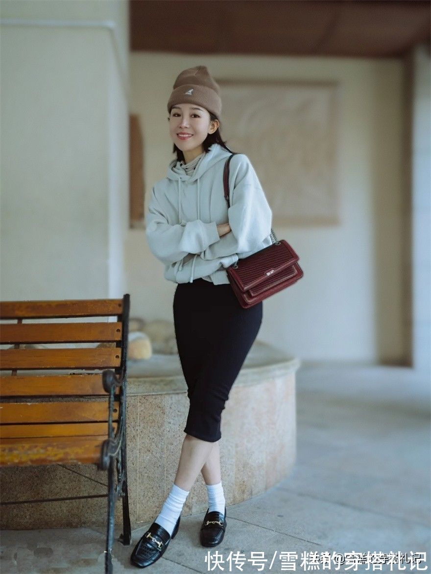 百搭 真正时髦的女人,秋天都离不开这3双“鞋”,怎么搭都很高级气质