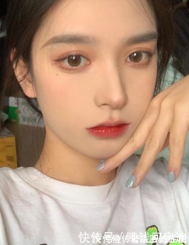 mac 有品位的女人都不会跟风买口红,这几款大牌中的冷门色,高级独特