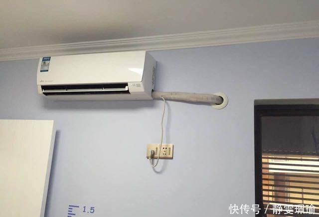 很实用|61平的小户型,老公在客厅打了好多柜子,入住后才知道很实用