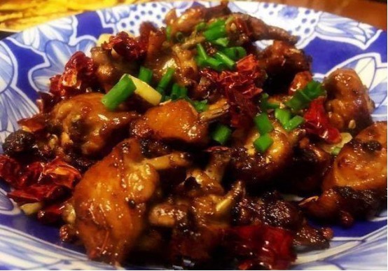 浓香四溢很不错的几道美食，吃起来油而不腻，待客的必备菜