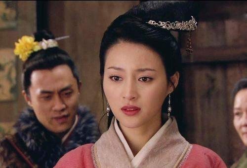 武松在六和寺出家,皇帝赏钱十万贯,相当于今天多少钱?