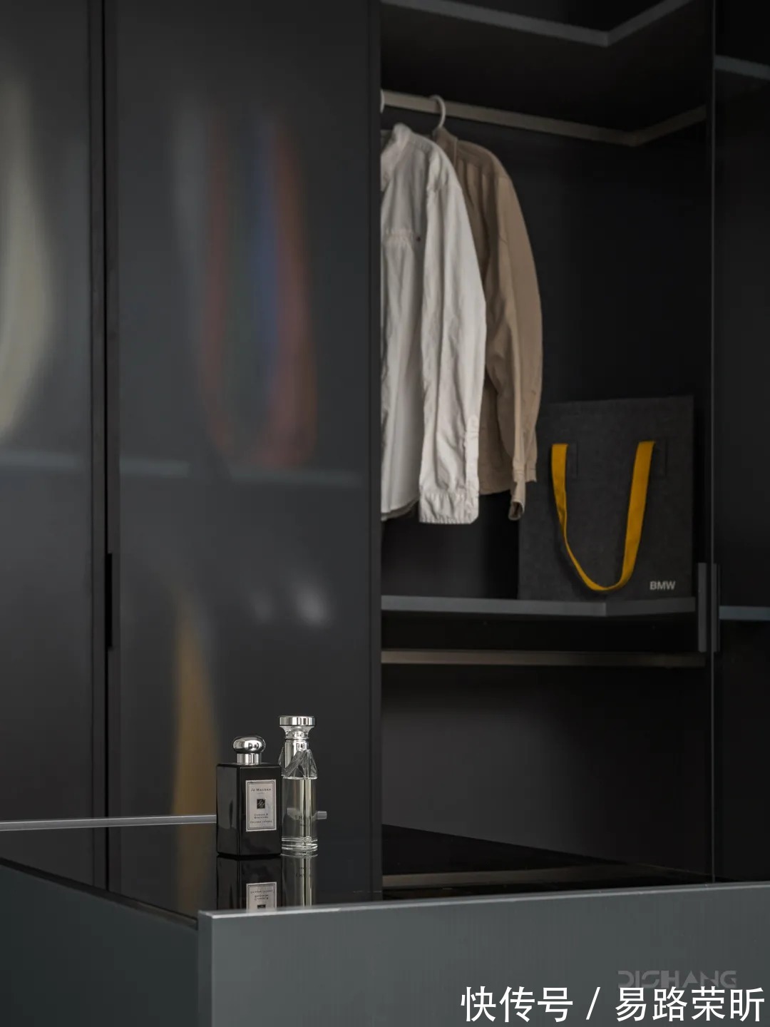 干湿分区|118㎡现代简约风三居,月球元素的运用、太空舱书房的设计,有趣