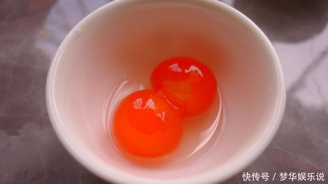 内酯豆腐|咸蛋黄的这种做法拌饭最香,我经常在家做,特别简单的家常菜