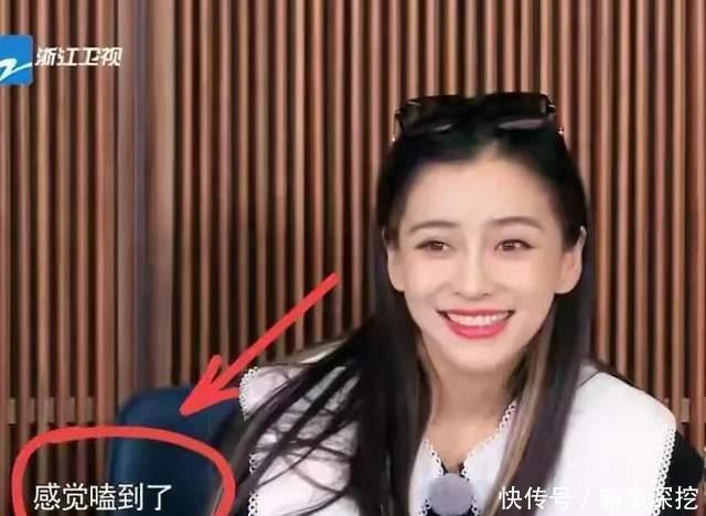 跑男里秀恩爱|苗苗郑恺跑男里秀恩爱,有谁注意baby投射的羡慕眼神了?一共3次