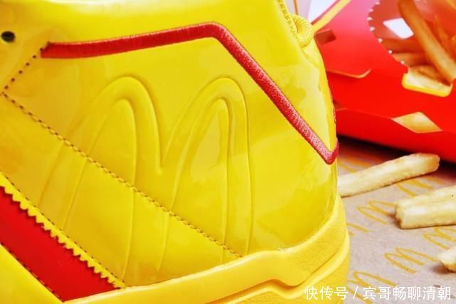 满分|当复古球鞋遇上麦当劳,这双外观吸睛度满分的联名鞋真馋人