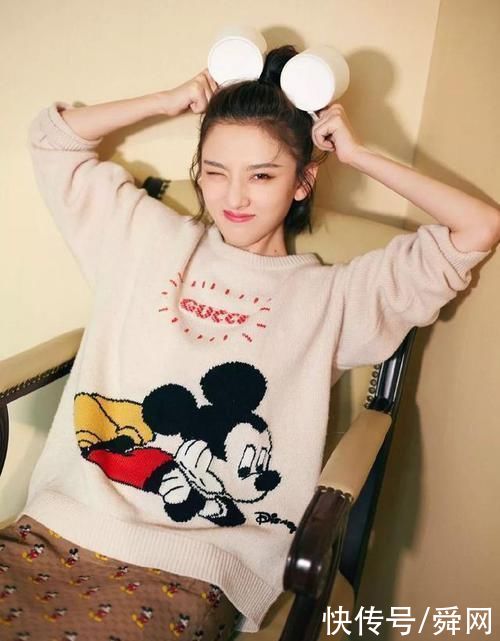 新年怎么穿?既时髦又让七大姑八大姨挑不出毛病