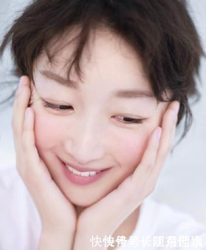 这三种唇形的女人,颜值一般都不低,尤其第一个,特别有亲和力