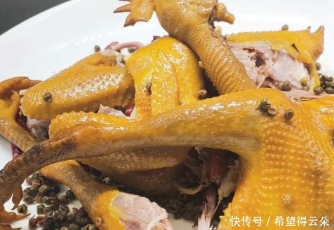  麻椒鸡的做法，爆款美食中的爆款，学会了你就是家里的厨房一霸