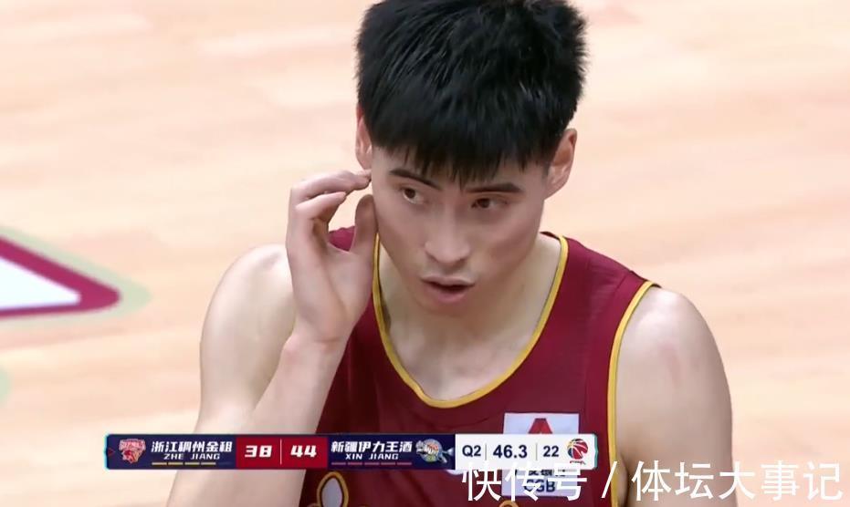 外援|半场落后新疆9分!吴前12中3,两队外援发威,阿不都13分效率高