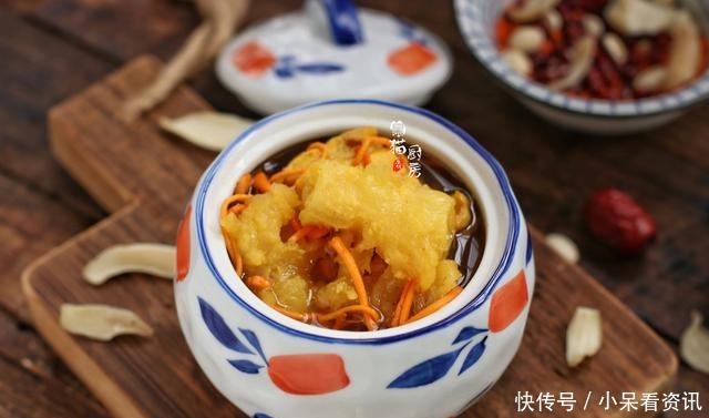 再忙|女人再忙也要爱自己,这汤一周煲2次,胶质满满,皮肤年轻十岁