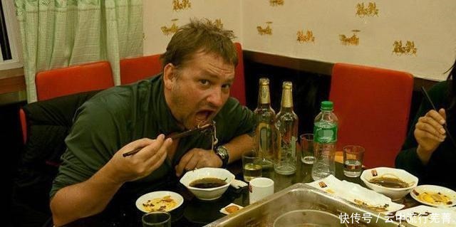  美国遭到冷空气的袭击，中国火锅进军美国，老外根本停不下来