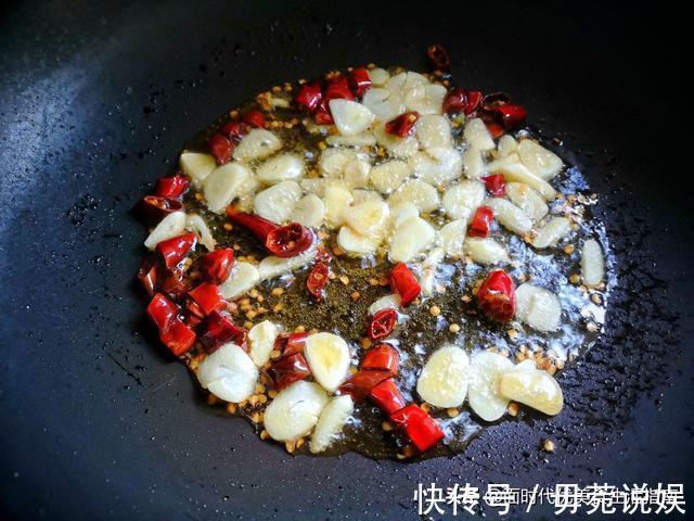 小面|入秋后,这碱性蔬菜要常吃,含钙量是南瓜的4倍,却才2元一斤