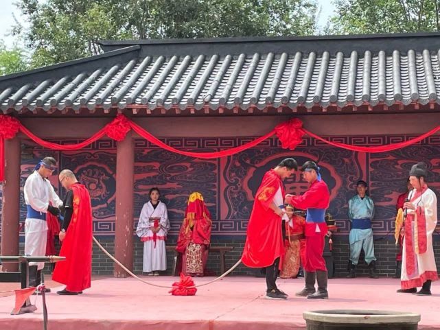 重阳|重阳节登高祈福，老人免费游，陪同子女享门票半价优惠