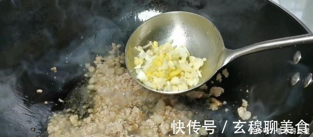 自从学会粉条的这种做法，我家每隔几天就做一次，实在太好吃