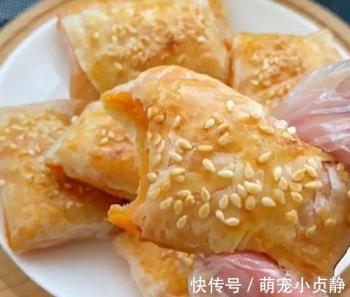 零食|2个红薯1个鸡蛋，给孩子做个小零食，咬一口嘎嘣脆，好吃停不下来！