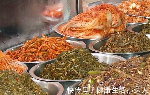 高血压|血压高了危害大,提醒:一旦身体出现4种变化,要注意忌口了