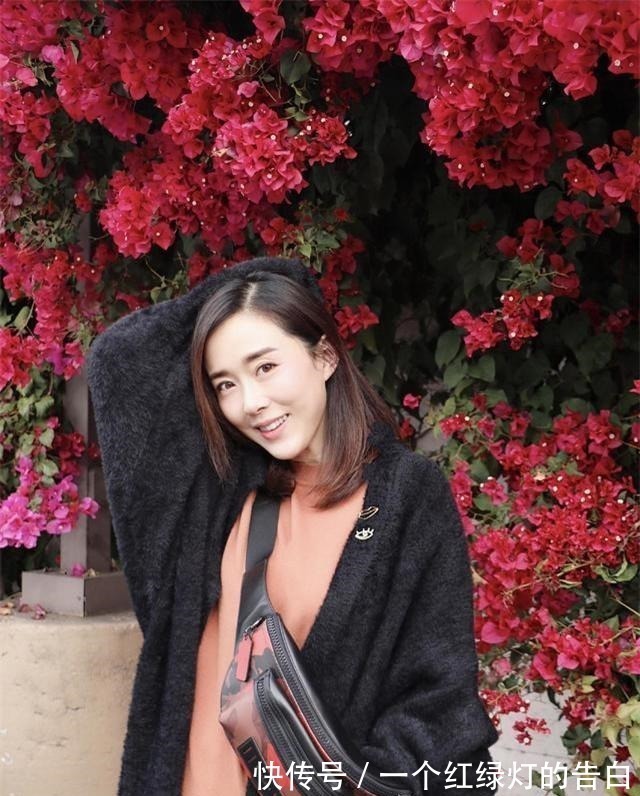 女性 40+的女性适合留什么发型推荐这4款发型,优雅又显气质!