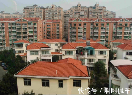 三四线城市|买房要谨慎,这2种房子正被中介暗暗“甩卖”,幸亏及时知道了