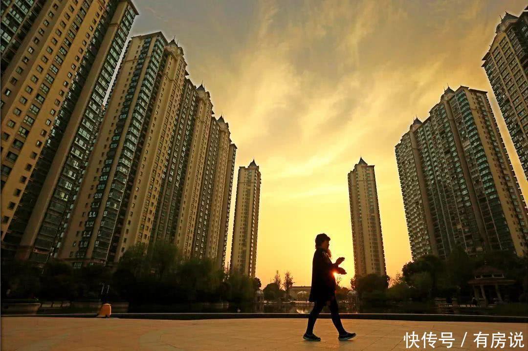 一线城市|购房的坑：三线老家购房和一线城市购房，如何选择?