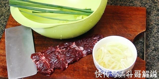 豆芽|牛肉想要嫩滑,千万不要直接下锅,多加一个步骤,嫩滑又入味