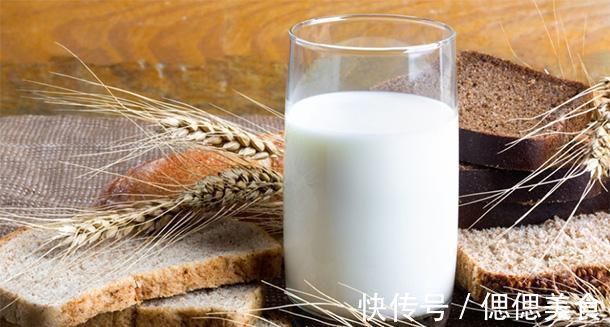 玻璃瓶装|保质期短的牛奶，营养更高？关于喝牛奶的几个误区，你知道几个？