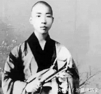 病逝|近代最大的吃货,一次喝6斤冰水,一顿吃50个包子,35岁病逝