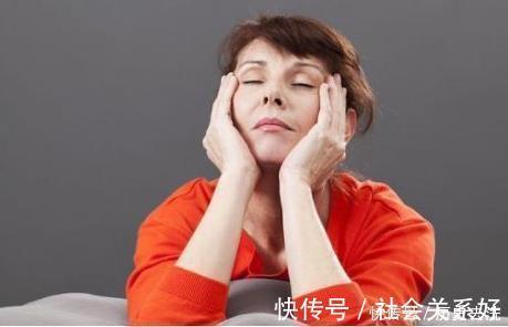 抗衰|绝经后的女人，多吃3物，做好5点，助你保养卵巢，抗衰防老