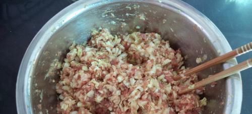 老抽|拌饺子馅,加生抽还是老抽?很多人都做错了,难怪饺子不香