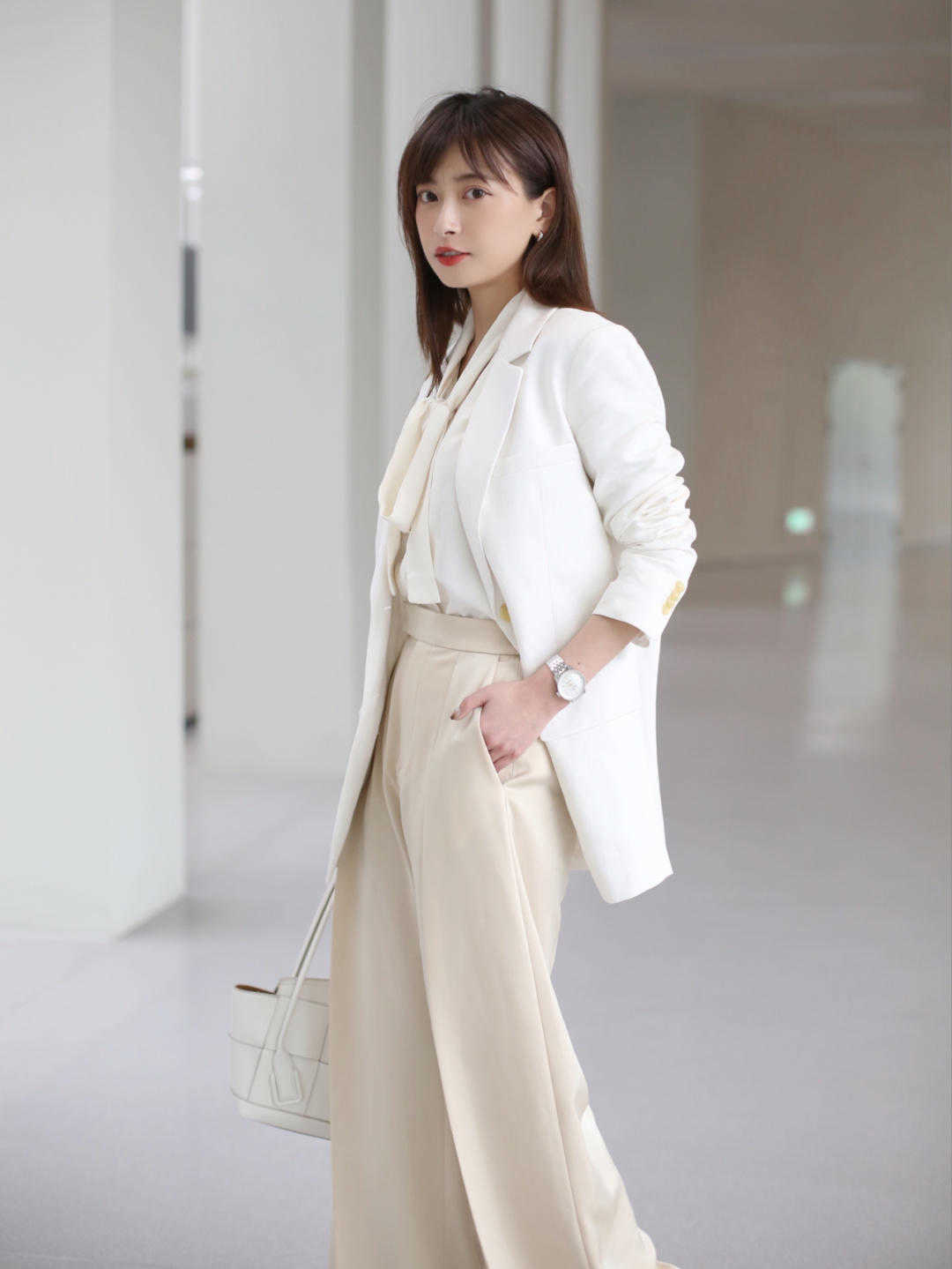 衬衫|30、40＋女人夏季这样穿“阔腿裤”，温柔优雅又减龄，美得高级