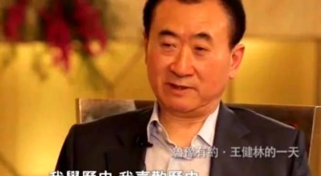 占据|哈佛调查发现:真正出类拔萃的孩子,这类书占据了书单的重要位置