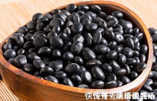 补血养血|黑豆这样煮着吃,不仅味道甜美,且能补血养血、延缓衰老