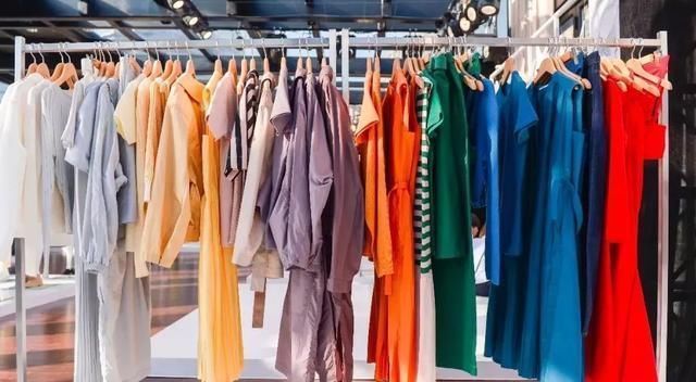 销售|优衣库劲敌跑了日本第二大服装企业突然宣布关闭中国所有门店,你会成为下一个它吗