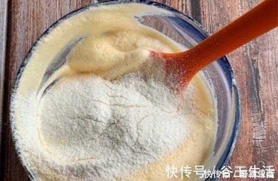 在家自制奶油鸡蛋小饼干,不用烤箱不用油,一口平底锅轻松搞定!