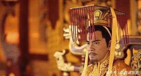 拦路抢劫、四处称臣讨赏为生,为世人所不齿