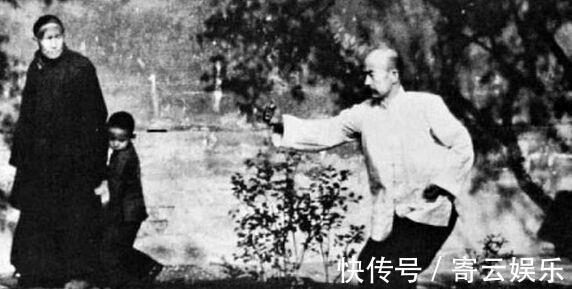 郭云深$他在服刑时悟出一套绝世武功,被豁免死刑,还成功申遗成国之瑰宝