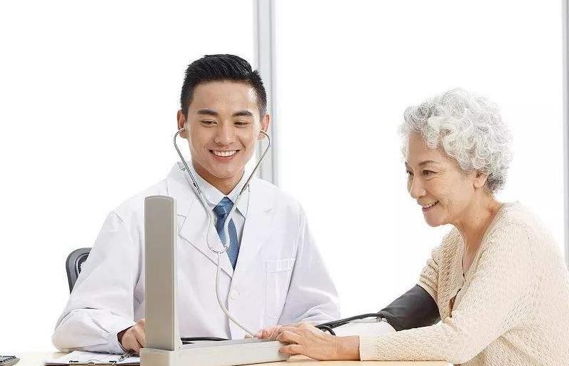  稳定|十多年的高血压，老人的血压很稳定，事实上“此细节”是很重要！