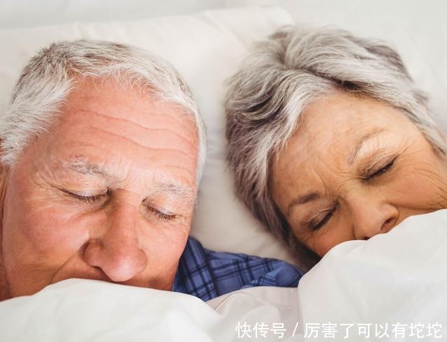 3位院士提醒:降血脂并不难,多吃1物,若坚持高血脂绕着走