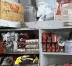 |搞笑GIF:霸气了我的姐 这辈子见过最拉风的走路姿势