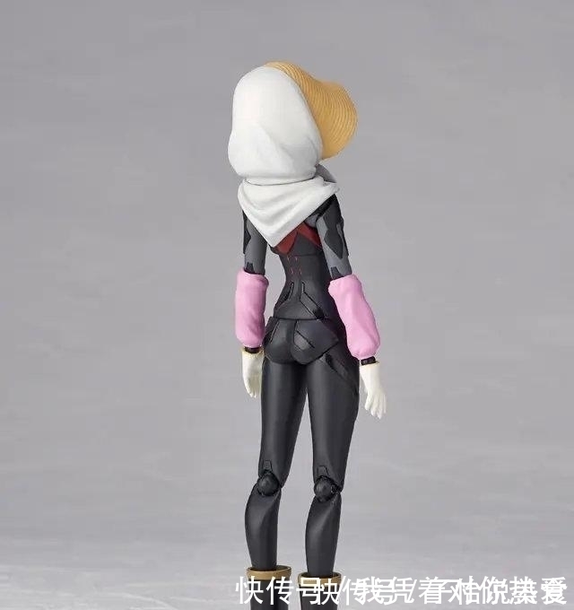 地款|“种地款”绫波丽手办，被称为“新农村福音战士”，如此贴近生活