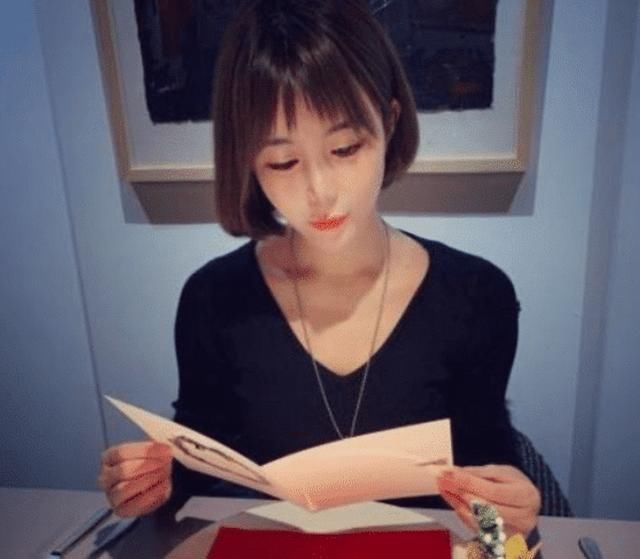 相亲节目里那个“宁愿坐在宝马里哭”的女孩,如今过得如何