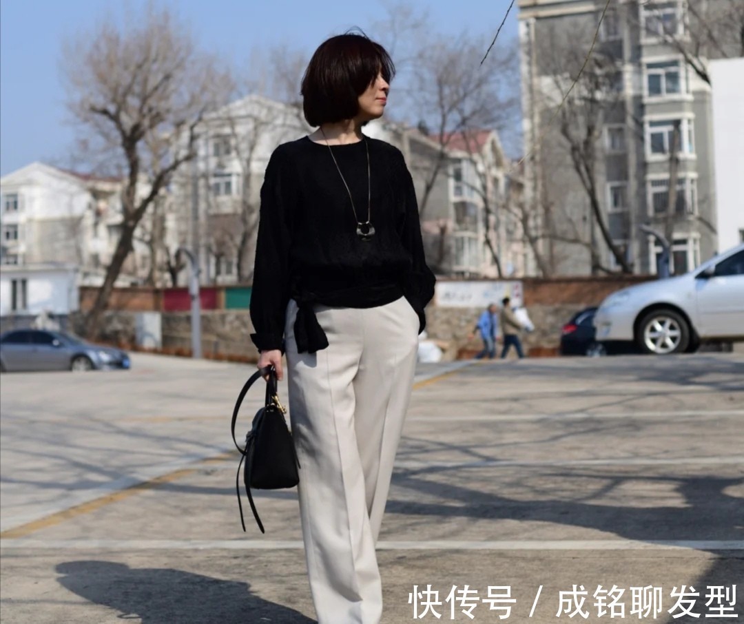 安全区|五十多岁的女人,要学会这三种搭配技巧,即使没有高颜值也很出彩