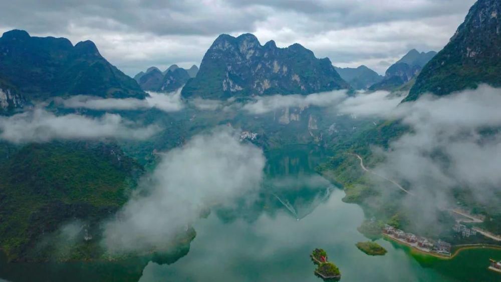 世上|世界第一!28个大坑,全世界极限运动大神一生最想去的地方!