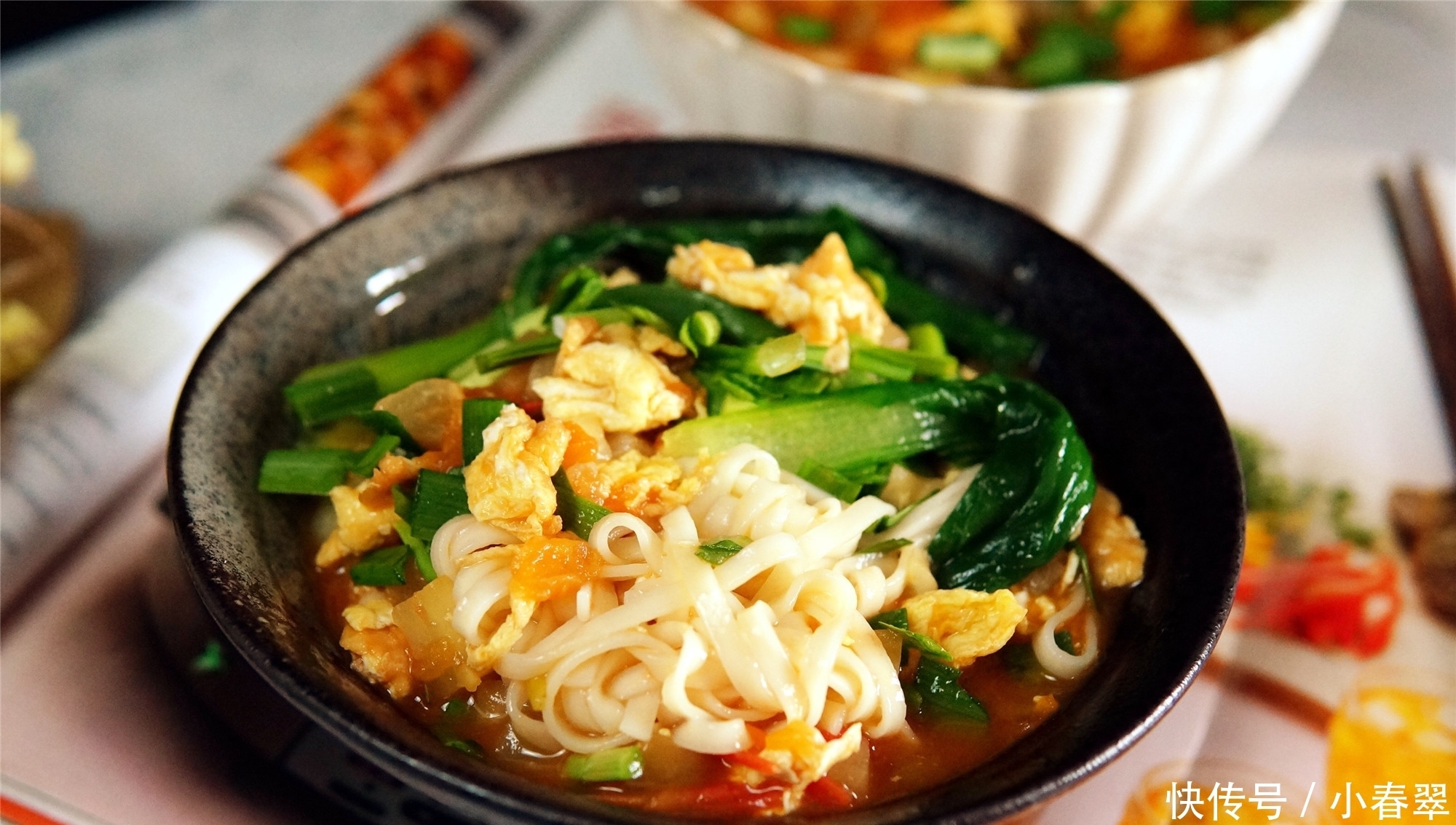 面条这样做,连吃一星期不嫌多,清爽不油腻,天越热越想吃