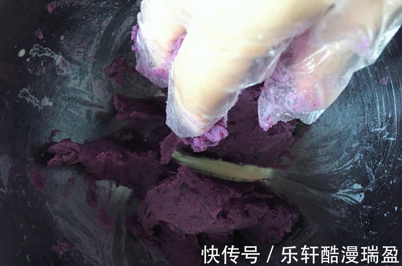 烤箱|家常版紫薯豆沙糯米饼，香糯可口，制作简单