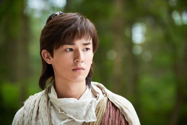 绯闻女友!欧阳锋三个绯闻女友,一个是天下第一老婆,一个是天下第一徒弟