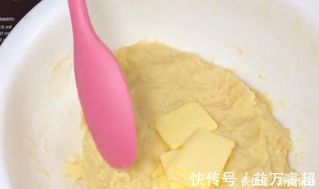 松软|面包学会这种做法,家里有烤箱都用不上,松软又拉丝,比买的好吃